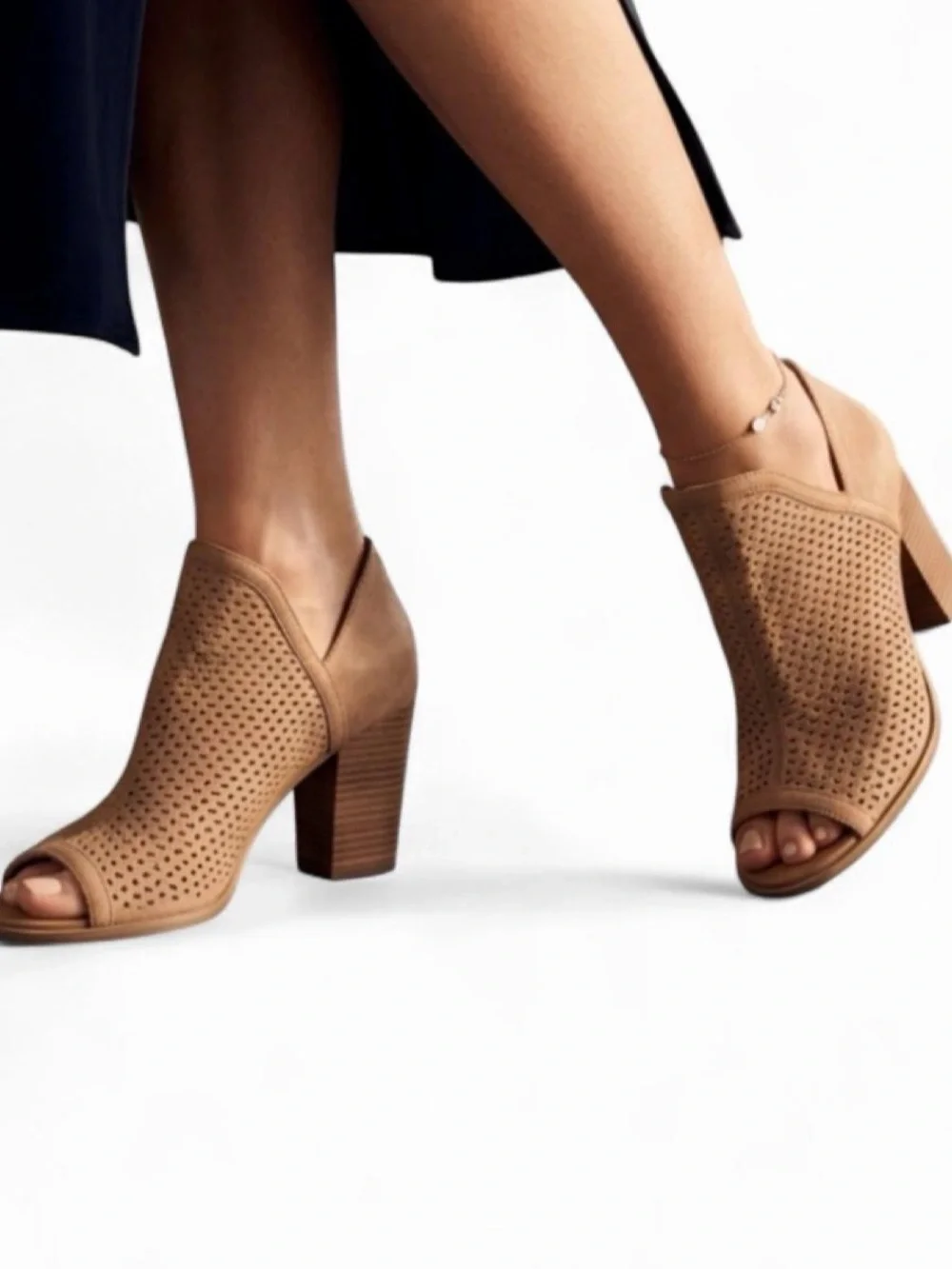 Lucky Brand Taupe Perforated Peep-Toe Block Heel Leather Bootie 8.5